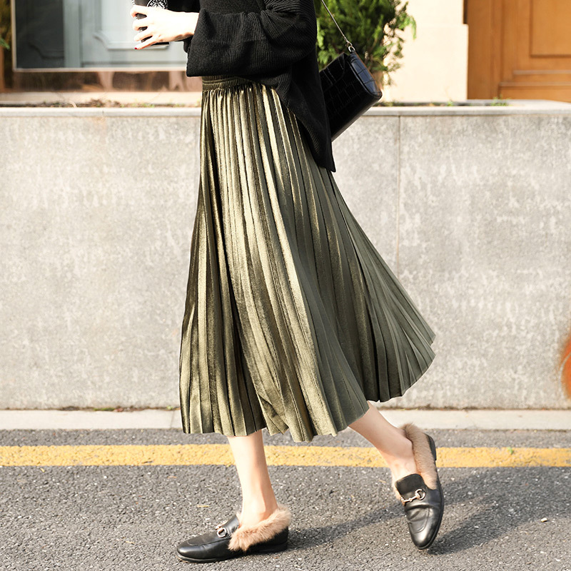Wholesale Women Solid Color Pleated High Waist Casual Long Skirt