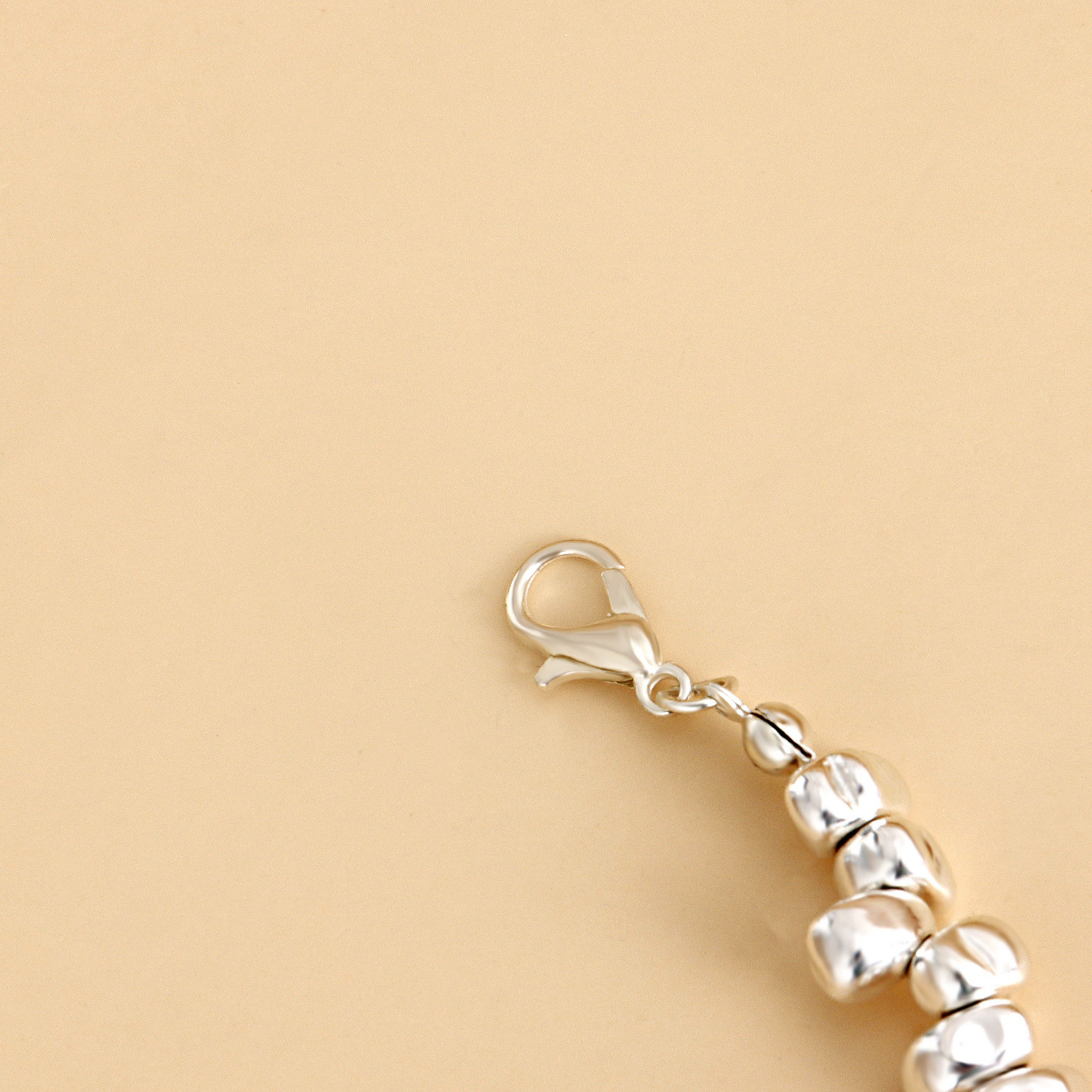 Wholesale Women Personality Silver Irregular Pearl Necklace