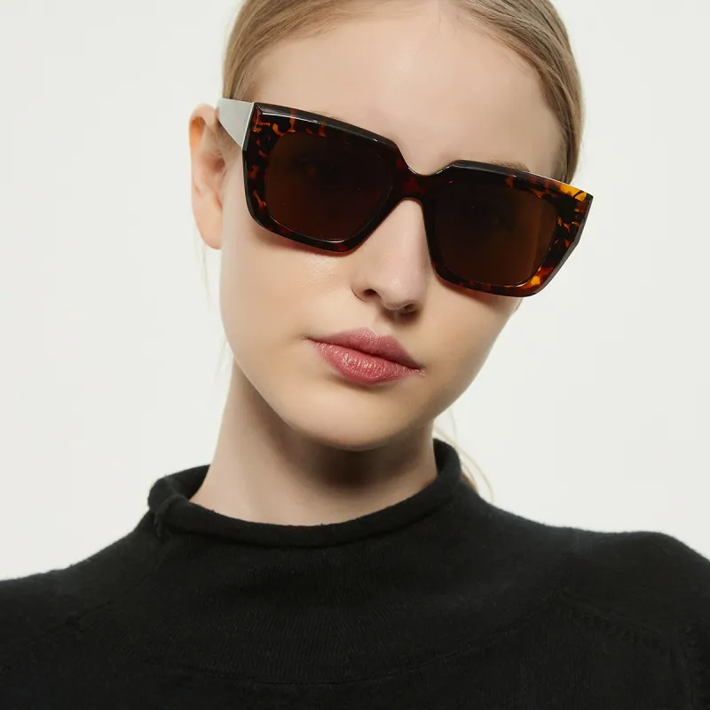 Women Personality Square Fashion Round Face Sunglasses