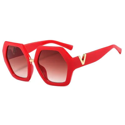 Women Fashion Irregular Frame Sunglasses