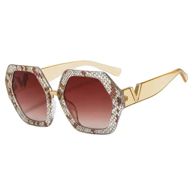 Women Fashion Irregular Frame Sunglasses