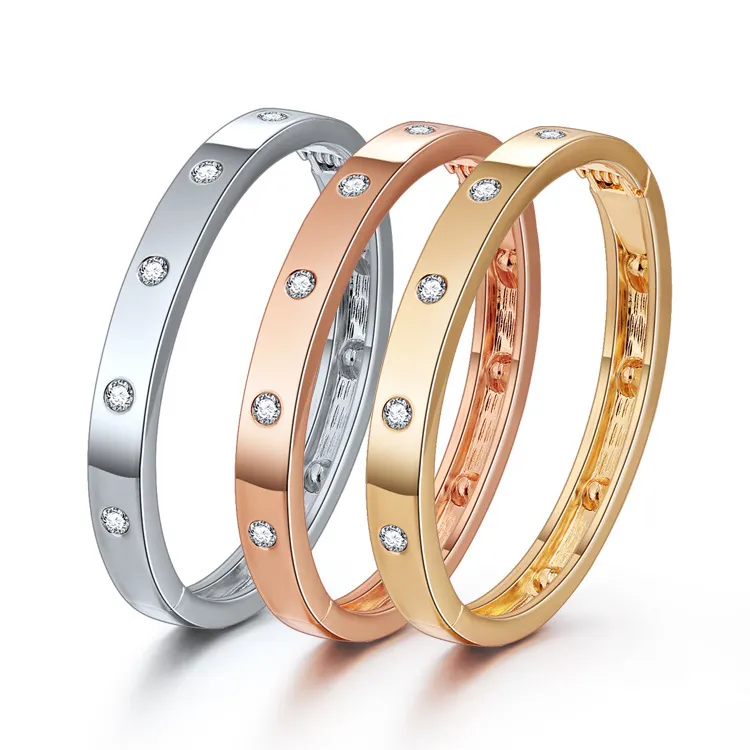 Women's Simple Smooth Diamond Gold Plated Alloy Bracelet