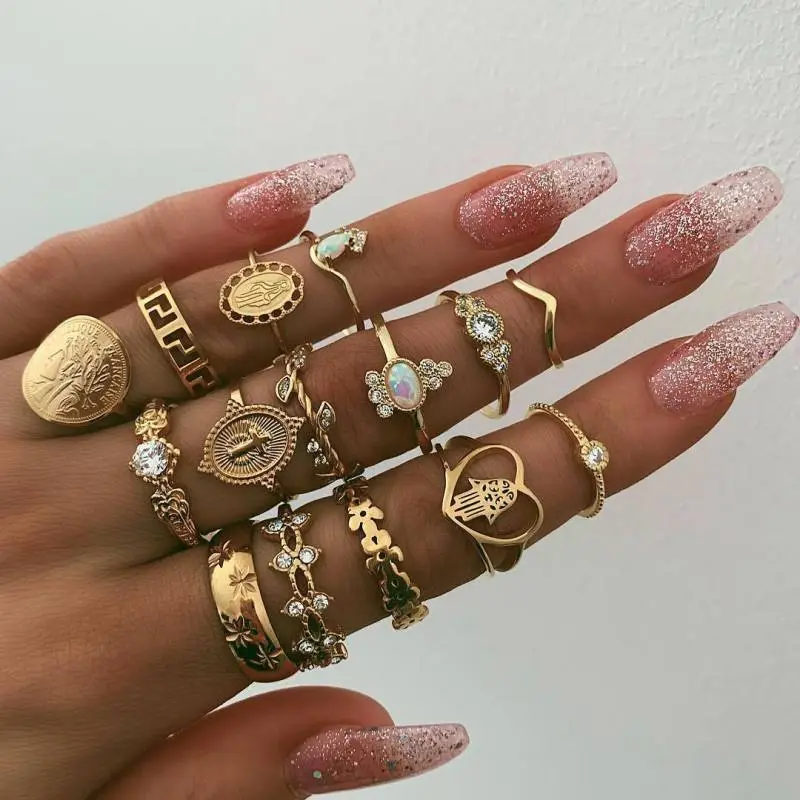 Women Vintage Beauty Portrait Gold Coin Cross Pattern Heart Fatima Palm 15-Piece Ring