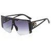 Gradient Black