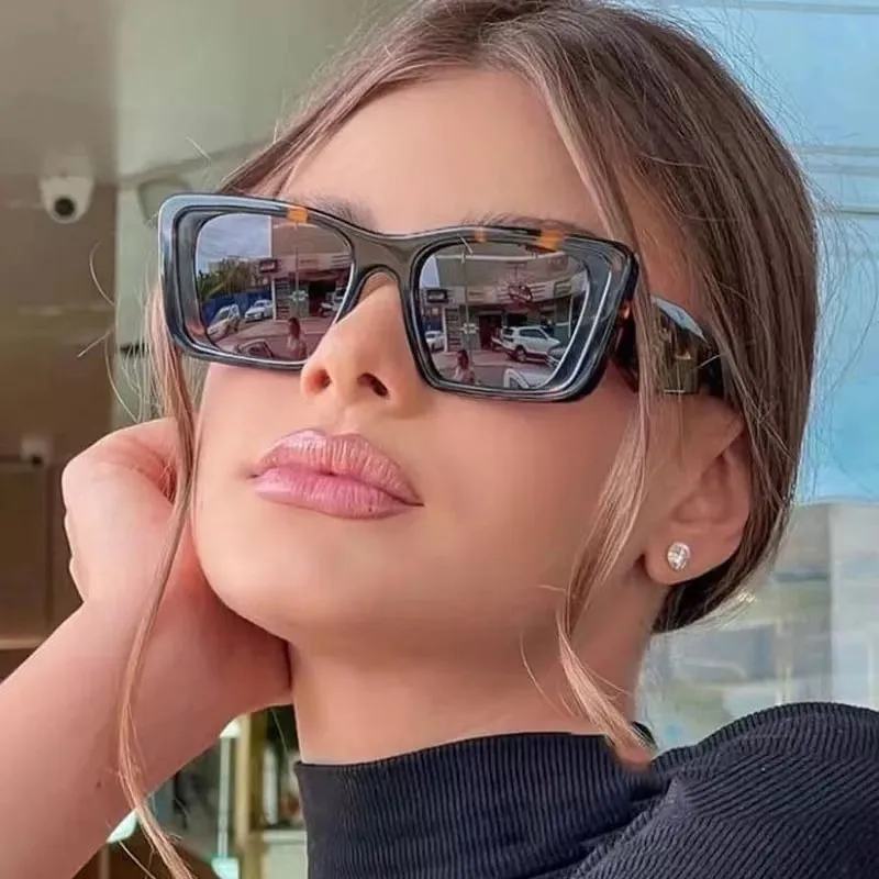 Women Fashion Simple Small Frame Sunglasses