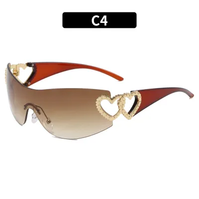 Women Fashion Creative Heart Hollow PC Sunglasses