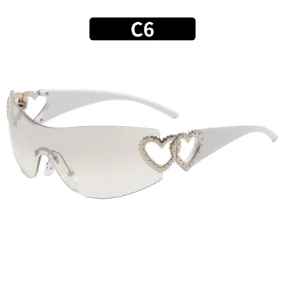 Women Fashion Creative Heart Hollow PC Sunglasses