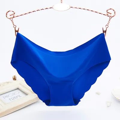 Simple Solid Color Seamless Ice Silk Women's Comfortable Sports Yoga Briefs