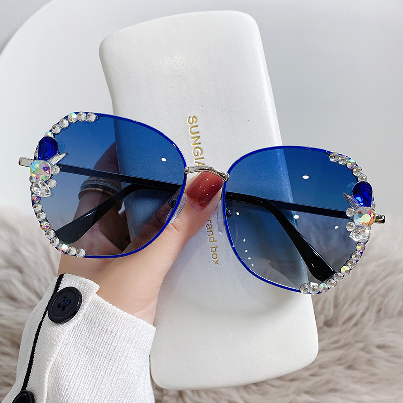 Wholesale Women Fashion Luxurious Rhinestone Polygon Large