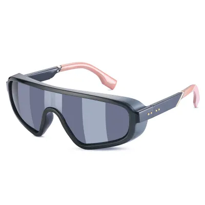Women Fashion Elegant Windproof Sunglasses with PC Lens
