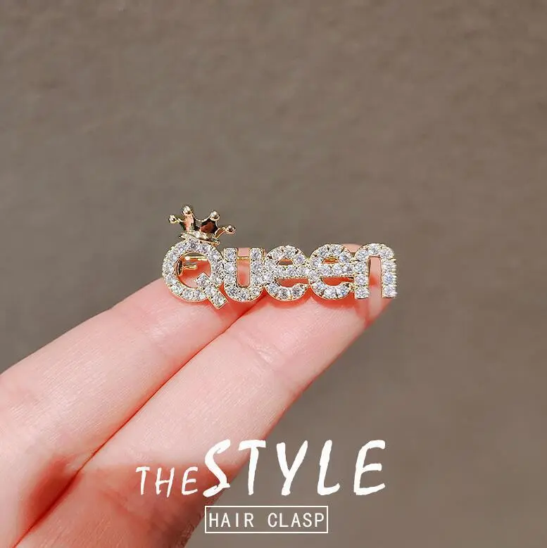 Women Cute Letter Queen Buckle Rhinestone Brooch