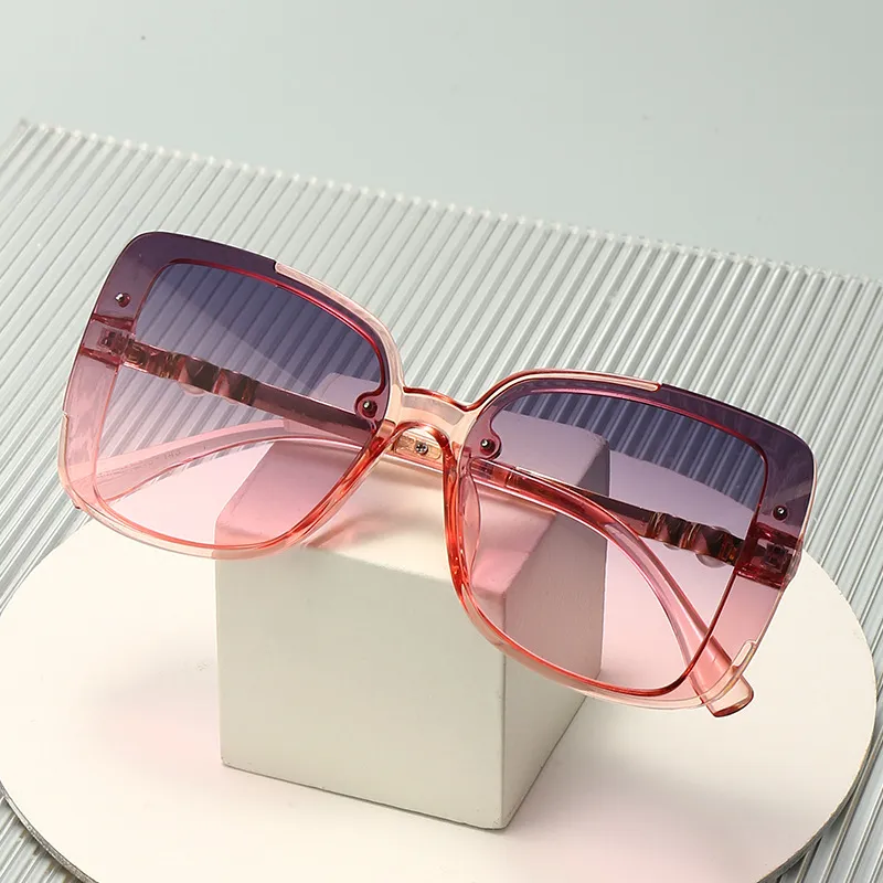 Women Simple Transparent Pink Anti-Ultraviolet Sunglasses