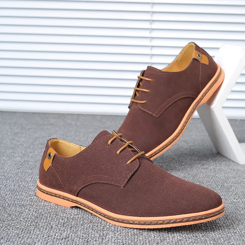 Men Casual Solid Color Tendon Sole Plus Size Lace Up Shoes