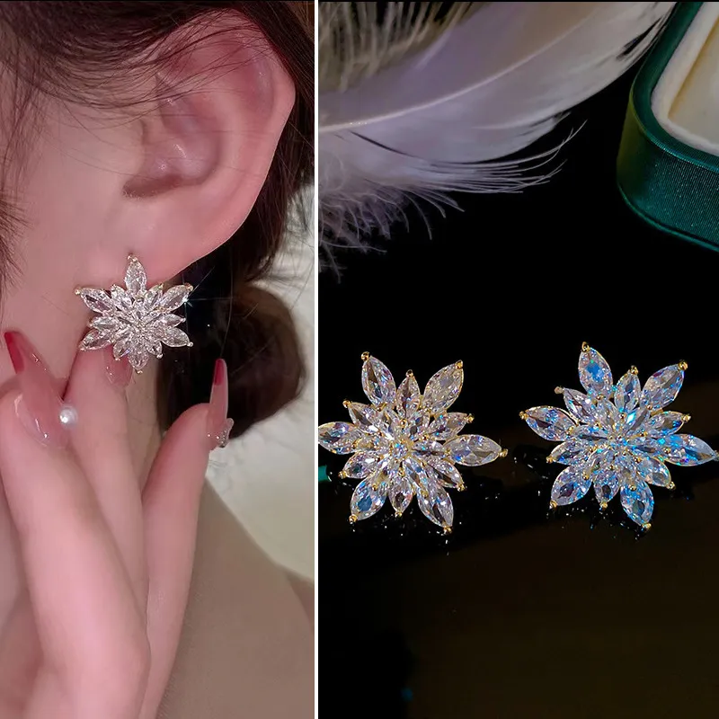 Women Fashion Creative Rhinestone Snowflake Floral Earrings