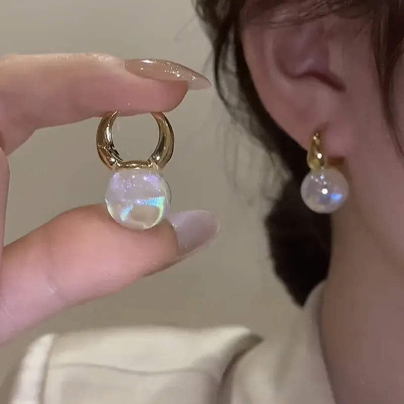 Women Simple Pearl Earring Fashion Jewelry