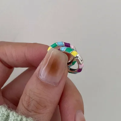 Women Simple Multicolor Circle Hoop Earring 1pc