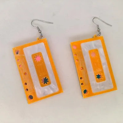 Women's Exaggerated Acrylic Pop-Up Tape Earrings