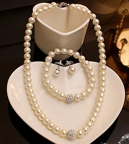 Women Fashion Pearl Rhinestone Ball Necklace Bracelet Earrings Three-Piece Set