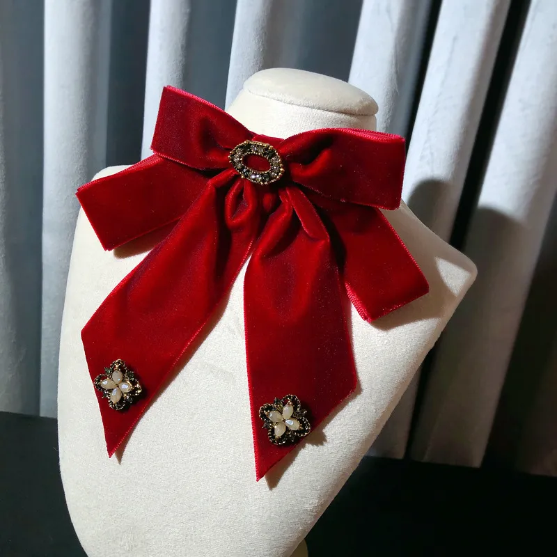 Women Fashion Retro Velvet Bow Tie