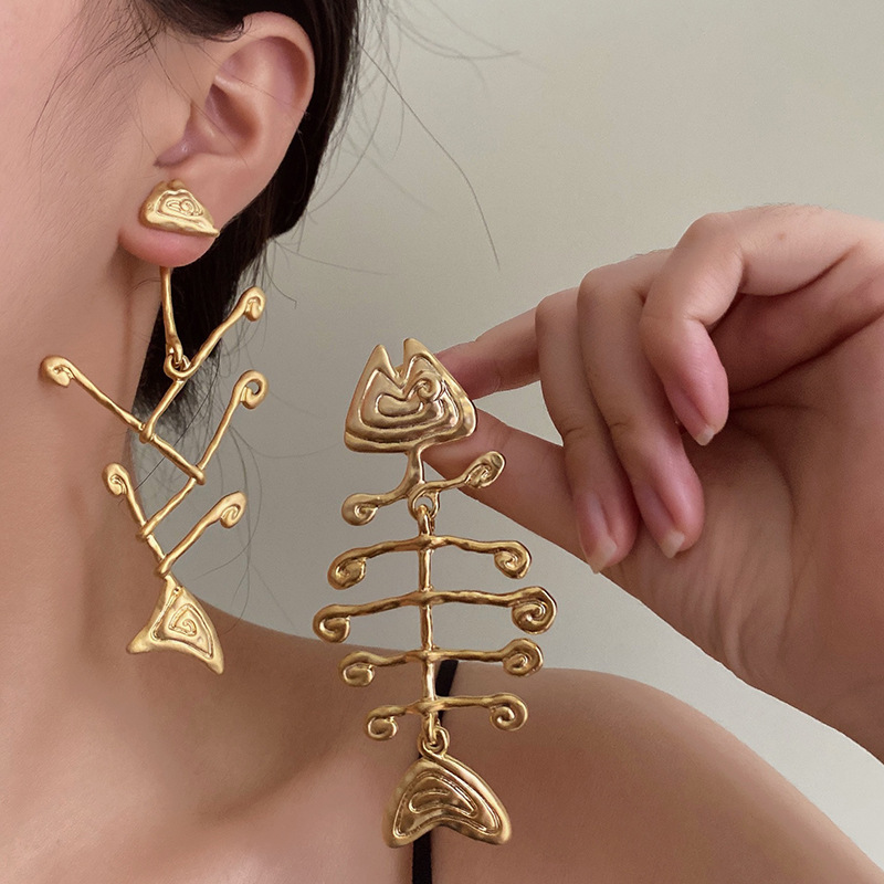 Tory burch fish earrings