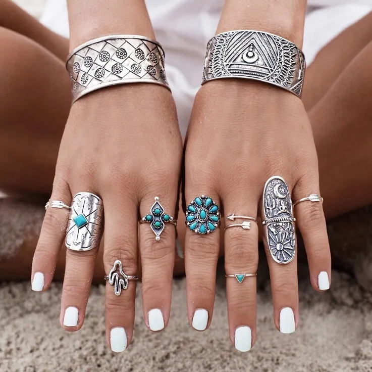 Women Bohemian Vintage Carved Geometric Totem Ring Set
