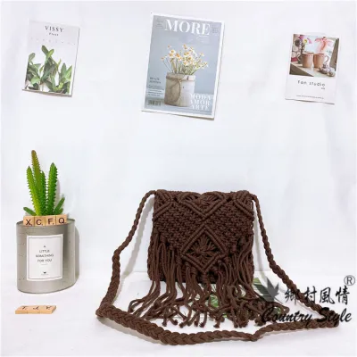 Women Fashion Boho Straw Woven Crossbody Bag Small Geometric