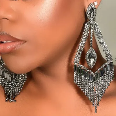 Women's Fashion Exaggerated Rhinestone Tassel Earrings Geometric Personality Trend