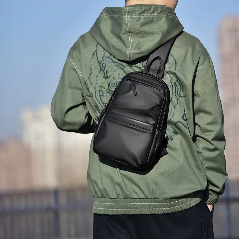 Men's Outdoor Casual Oxford Cloth Chest Bag with Zipper, Urban Simplicity