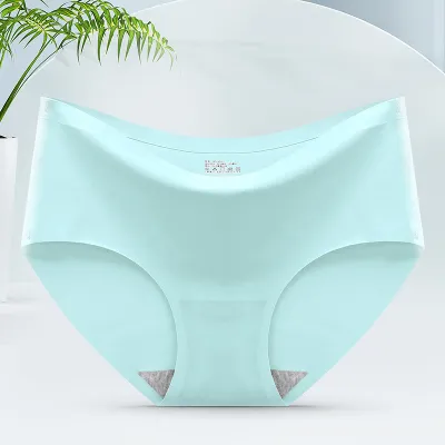 Women's Ice Silk Seamless Mid-Rise Sexy Briefs