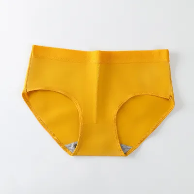Women's Comfortable Mid Waist Solid Color Briefs Panties
