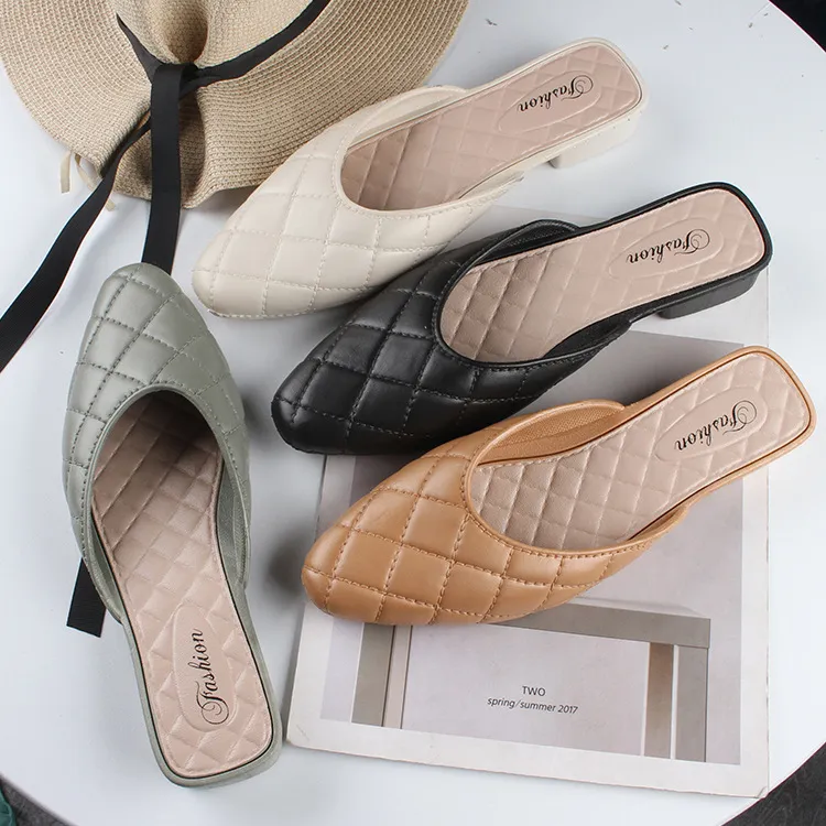 Women Fashion Pointed Toe Solid Color Quilted PU Flat Mules