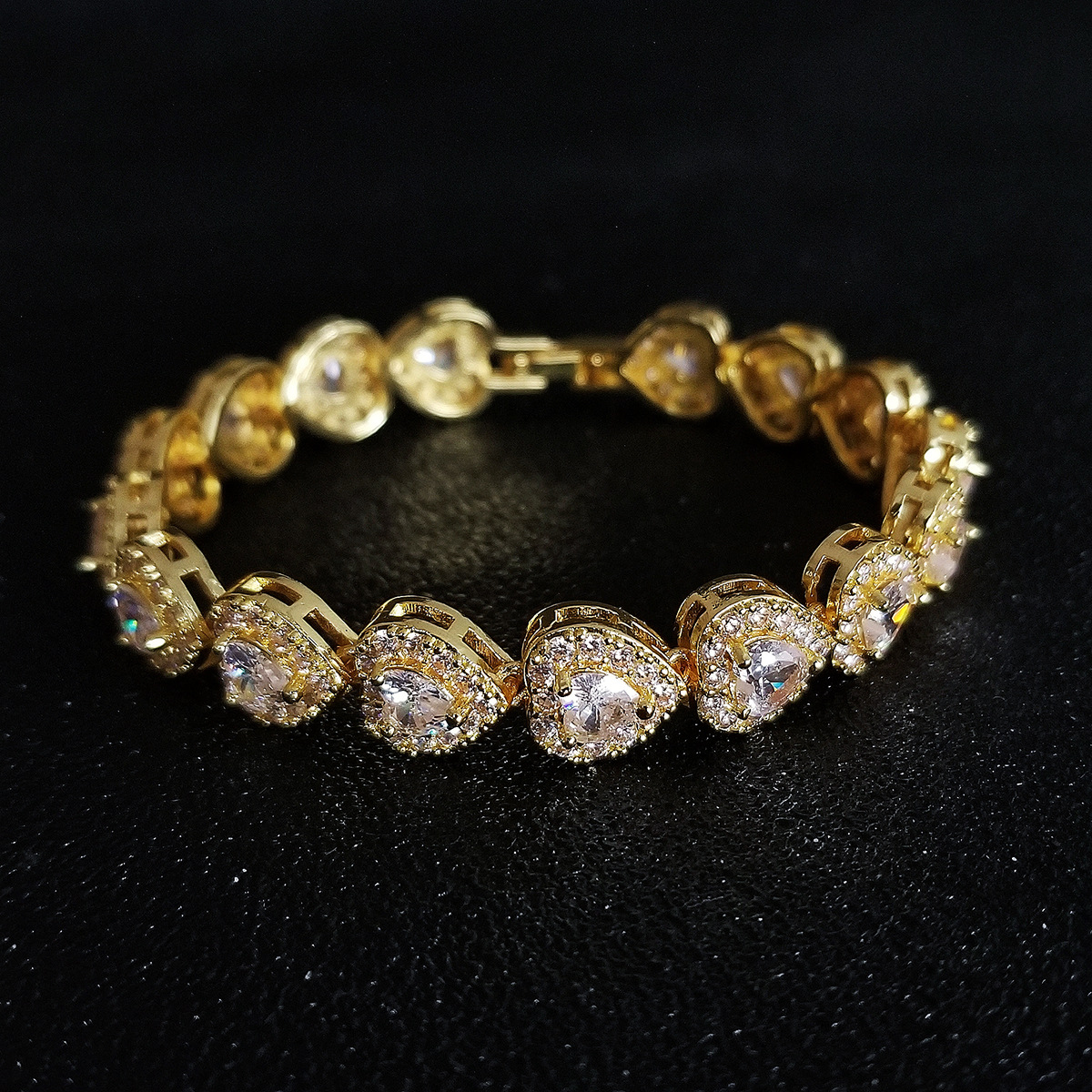 Wholesale Women Fashion Rhinestone Zircon Bracelet Wholesale Women Fashion Rhinestone Zircon Bracelet