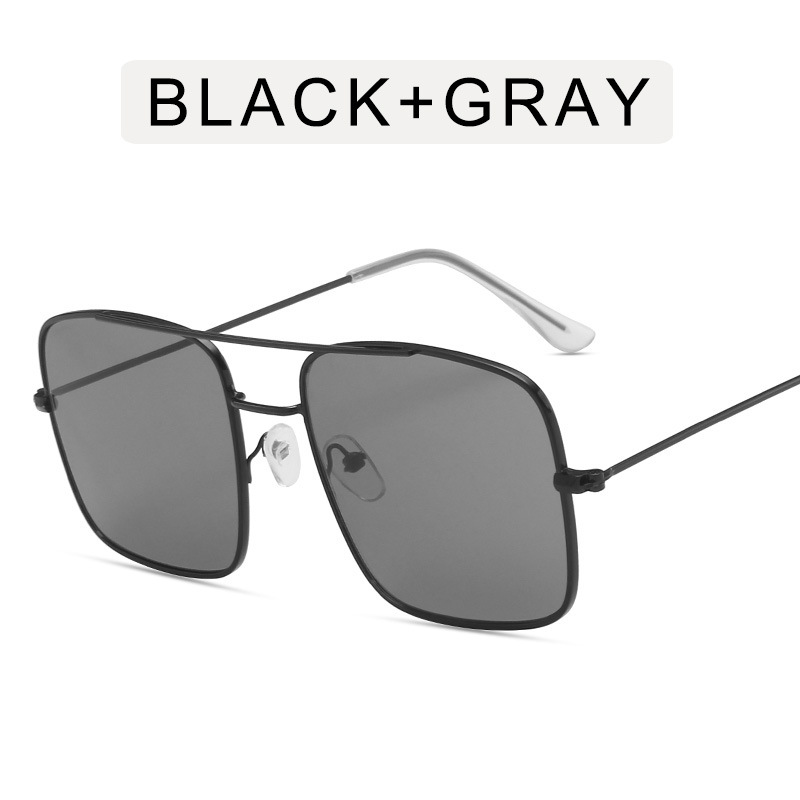 Foundrymews Square Sunglasses セット Foundrymews Square Sunglasses セット