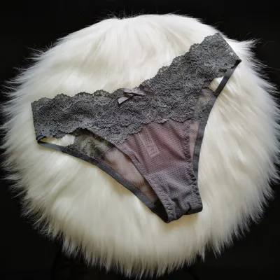 Women's Sexy Lace Seamless Hollow Half Pack Panties