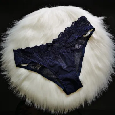 Women's Sexy Lace Seamless Hollow Half Pack Panties