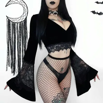 Women Summer Sexy V-Neck Lace Stitching Trumpet Sleeve Slim Crop Top