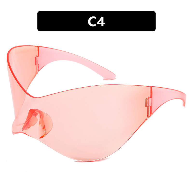 Cat-eye frame sunglasses in black | GUCCI® US