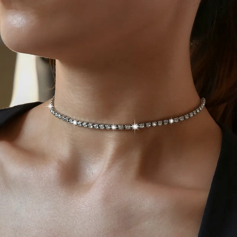 Women Fashion Simple Rhinestone Geometric Choker Necklace