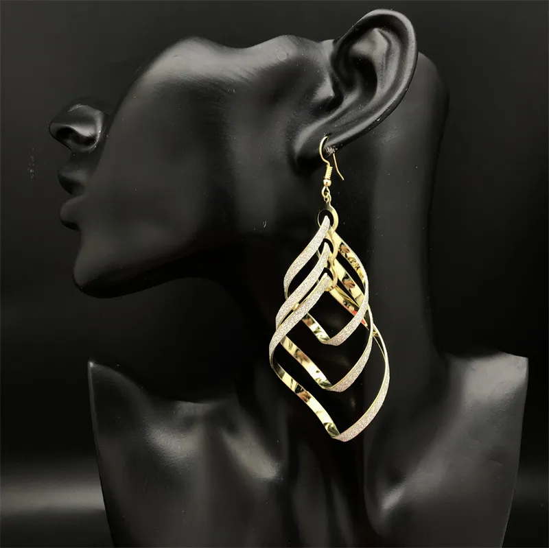 Women Fashion Elegant Torsion Rings Design Pendant Metal Earrings