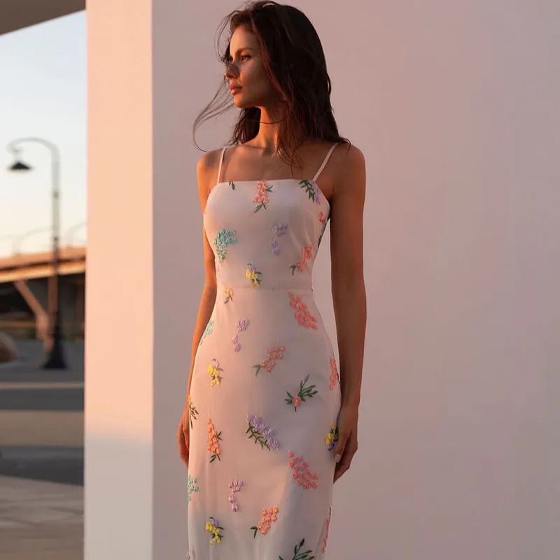 Women Sweet Mesh Floral Embroidery Suspender Dress