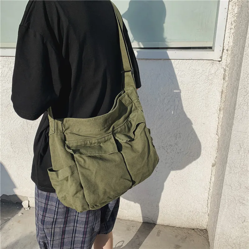 Unisex Fashion Canvas Large Capacity Messenger Bag for Men