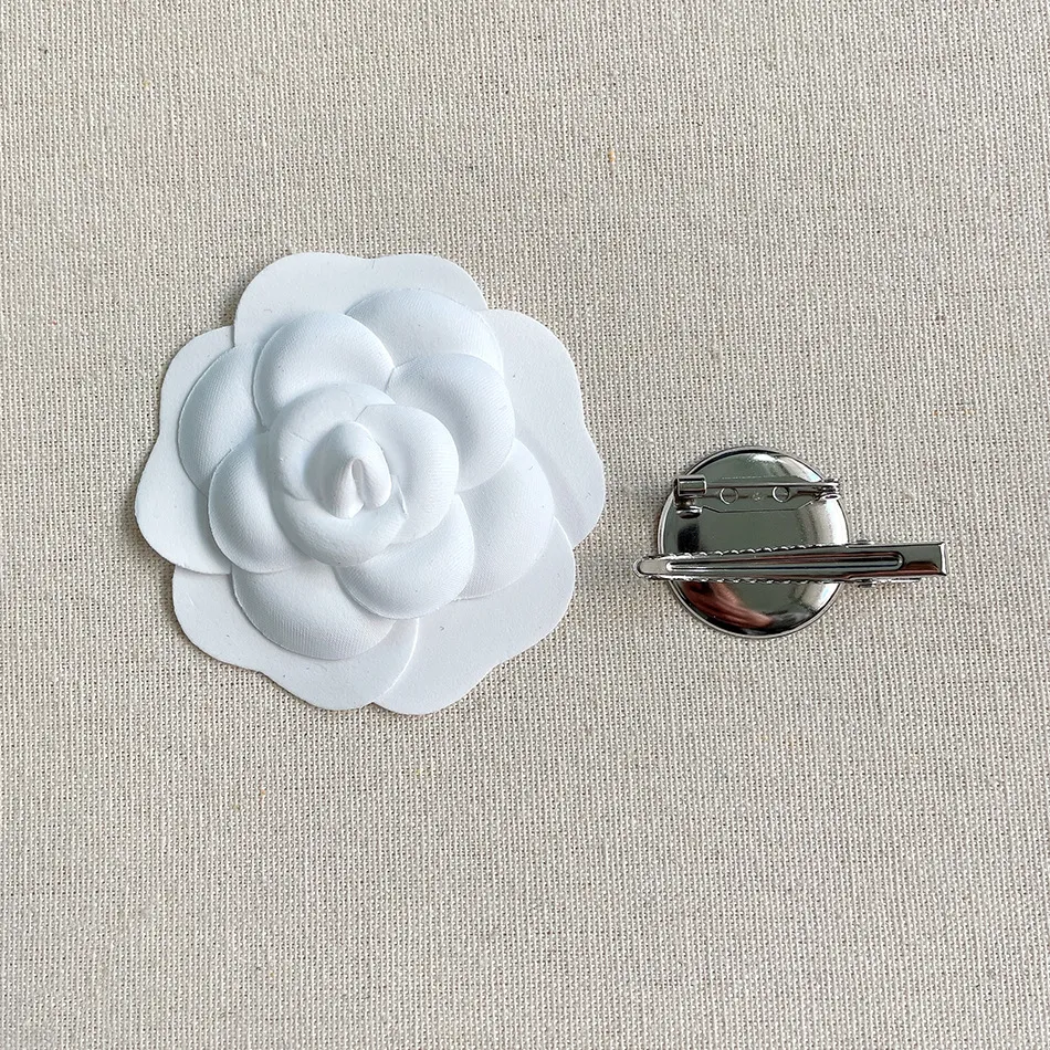 1pc Elegant & Luxurious Vacation Style Camellia Flower Brooch In Enamel &  Rhinestone With Dropping Oil For Holiday Party