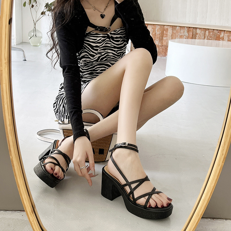 Wholesale Fashion Women Shoes Summer Slippers High Heels Lady Sandals -  China Ladies Sandal and Women Sandals price | Made-in-China.com