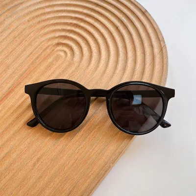 Unisex Fashion Casual Retro Small Round Frame Metal Sunglasses