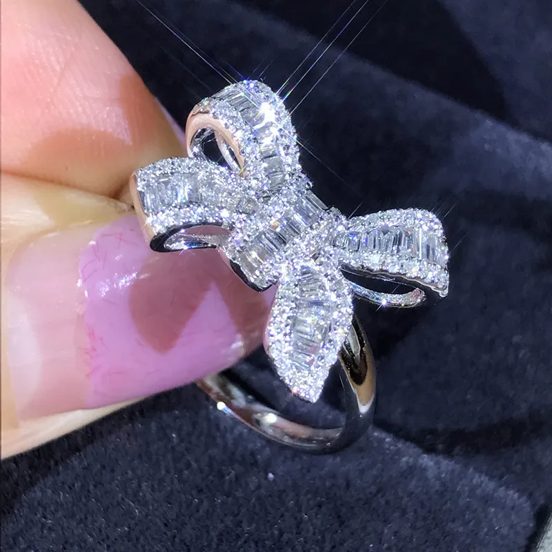 Women Fashion Rhinestone Bow Shaped Square Rings
