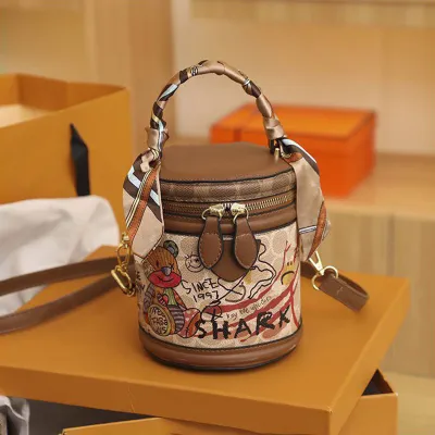 Women Fashion Bear Doodle Cylinder Crossbody Bag