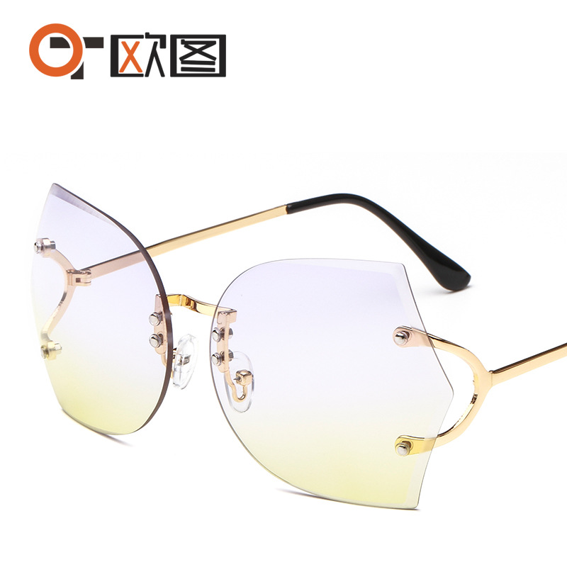 P10579 - Hot Sunglasses Wholesale