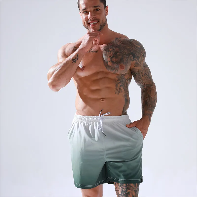 Men's Casual Gradient Color Printing Quick-Drying Beach Surfing Shorts