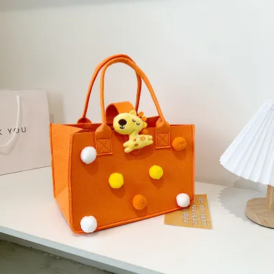 Fashion Girls Cartoon Felt Handbag with Magnetic Buckle for Kids