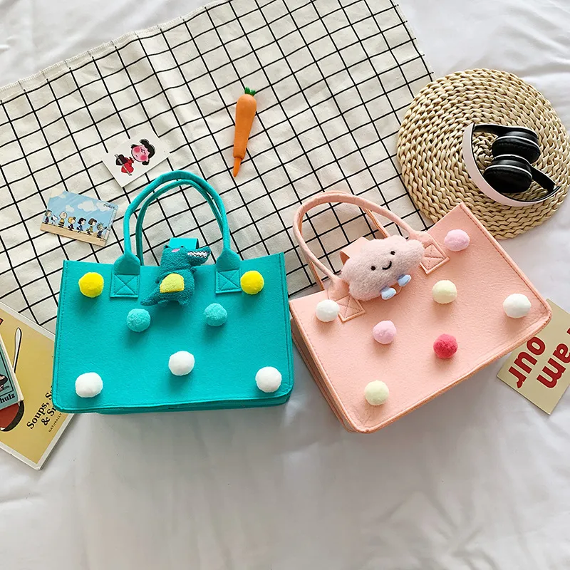 Fashion Girls Cartoon Felt Handbag with Magnetic Buckle for Kids